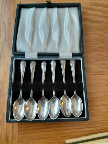 Made sheffield 1958 set of - in,