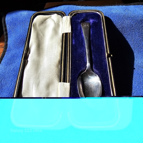 Hallmarked solid silver - solid,