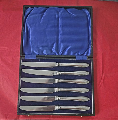 Antique silver tea spreaders - silver,