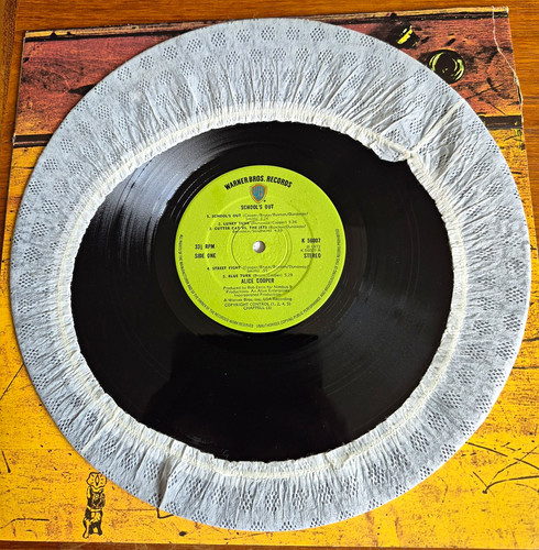 Alice cooper school out 1972 - cooper,