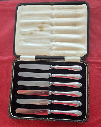 Set vintage silver handled - set,